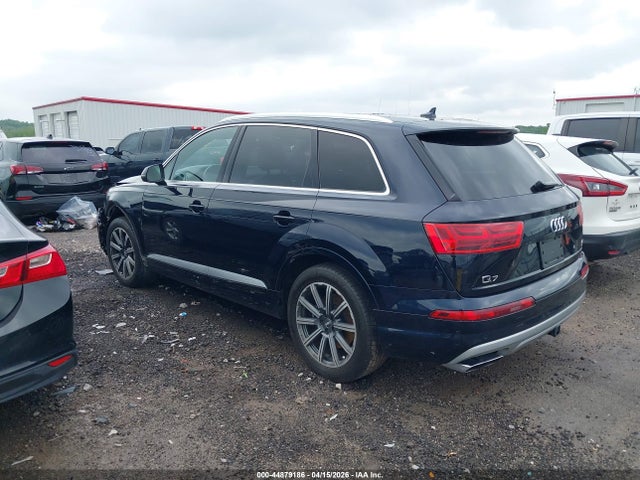 Продажа на аукционе авто 2017 Audi Q7 3.0t Premium, vin: WA1VAAF79HD026818, номер лота: 44879186