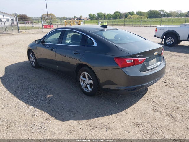 2018 CHEVROLET MALIBU 1G1ZC5ST9JF160307 Photo 2