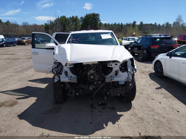 3TYLB5JN7ST071277 Toyota Tacoma Sr5