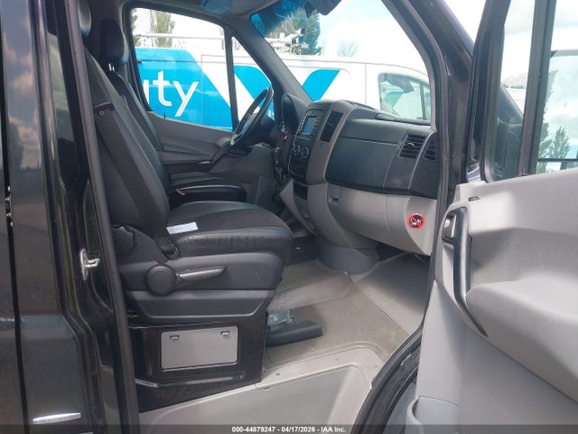 2014 Mercedes-benz Sprinter 2500 Normal Roof მანქანა იყიდება აუქციონზე, vin: WDZPE7DC7E5921185, აუქციონის ნომერი: 44879247