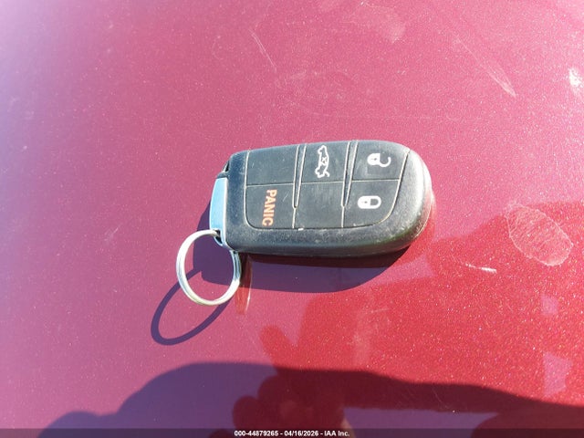 44879265 :رقم المزاد ، 2C3CCAAG8FH920487 vin ، 2015 Chrysler 300 Limited مزاد بيع