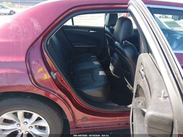 44879265 :رقم المزاد ، 2C3CCAAG8FH920487 vin ، 2015 Chrysler 300 Limited مزاد بيع