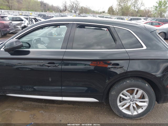 Aukcja sprzedaży 2020 Audi Q5 Premium 45 Tfsi Quattro S Tronic/titanium Premium 45 Tfsi Quattro S Tronic, vin: WA1ANAFY3L2030170, numer aukcji: 44879281