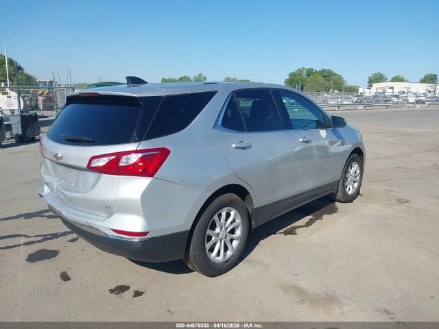 Продажа на аукционе авто 2018 Chevrolet Equinox Lt, vin: 2GNAXJEV3J6310542, номер лота: 44879305
