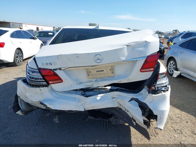 Mercedes-Benz E 350 2014 WDDHF5KB8EA899548 Image 16