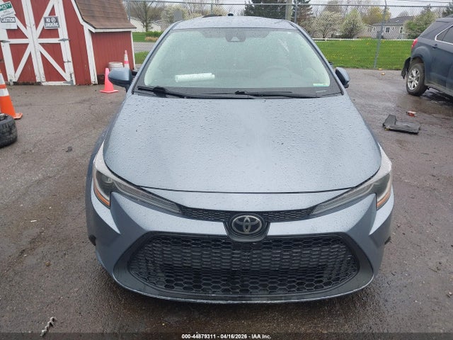 44879311 :رقم المزاد ، 5YFEPRAEXLP084628 vin ، 2020 Toyota Corolla Le مزاد بيع