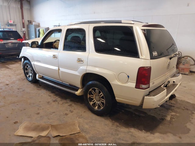 2003 Cadillac Escalade Standard მანქანა იყიდება აუქციონზე, vin: 1GYEK63N33R215957, აუქციონის ნომერი: 44879316
