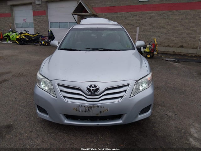 2010 Toyota Camry Le მანქანა იყიდება აუქციონზე, vin: 4T4BF3EK7AR059965, აუქციონის ნომერი: 44879349
