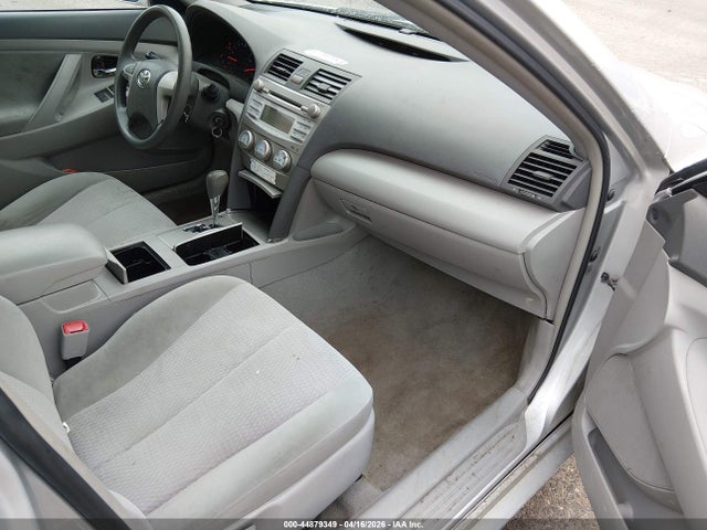 2010 Toyota Camry Le მანქანა იყიდება აუქციონზე, vin: 4T4BF3EK7AR059965, აუქციონის ნომერი: 44879349