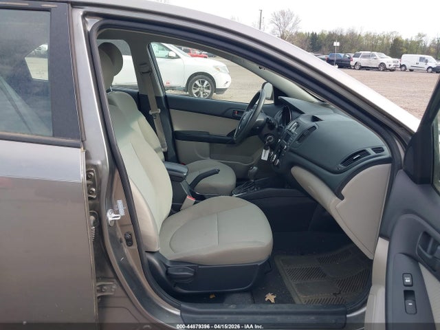 Продажа на аукционе авто 2011 Kia Forte Ex, vin: KNAFU4A2XB5442180, номер лота: 44879396