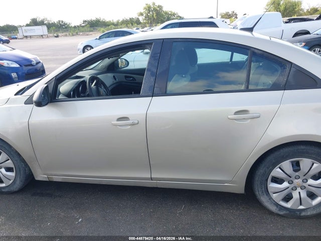 Продажа на аукционе авто 2013 Chevrolet Cruze Ls Auto, vin: 1G1PA5SH9D7230122, номер лота: 44879420