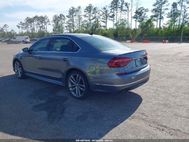 Продаж на аукціоні авто 2017 Volkswagen Passat 1.8t R-line, vin: 1VWDT7A35HC062611, номер лоту: 44879430