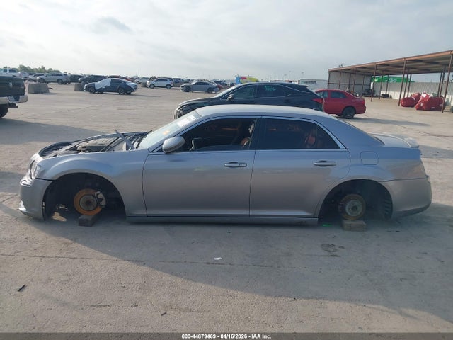 Продажа на аукционе авто 2014 Chrysler 300, vin: 2C3CCAAG6EH289088, номер лота: 44879469