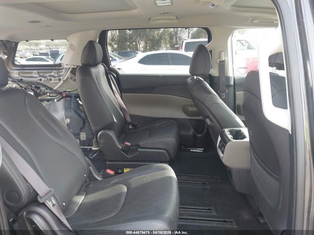 KNDNE5KA2S6032412 KIA Carnival Mpv Hybrid Sx