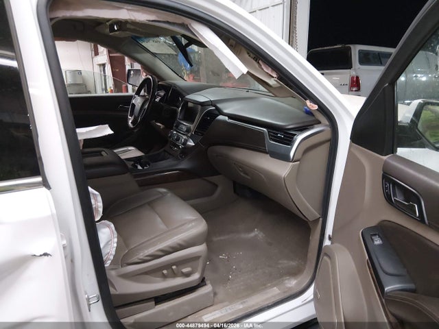 Auction sale of the 2019 Chevrolet Suburban Lt, vin: 1GNSKHKC2KR394972, lot number: 44879494
