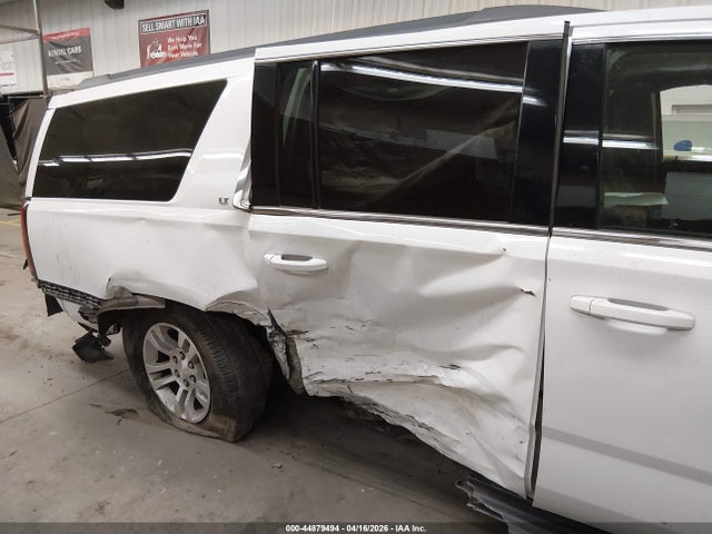 Auction sale of the 2019 Chevrolet Suburban Lt, vin: 1GNSKHKC2KR394972, lot number: 44879494