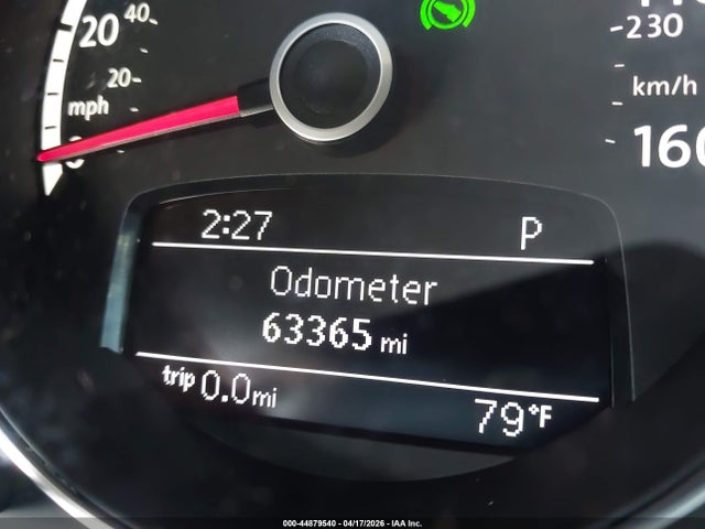 44879540 :رقم المزاد ، 3VWVA7AT4DM663463 vin ، 2013 Volkswagen Beetle Turbo مزاد بيع