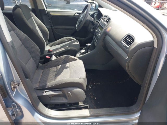 Продаж на аукціоні авто 2011 Volkswagen Golf 2.5l 4-door, vin: WVWDA7AJ0BW197444, номер лоту: 44879559