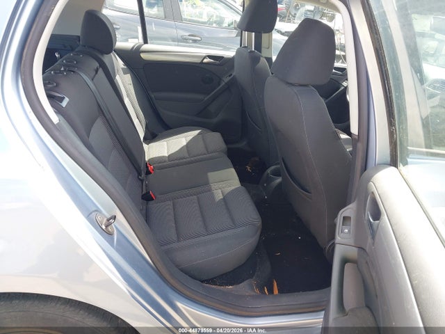 Продаж на аукціоні авто 2011 Volkswagen Golf 2.5l 4-door, vin: WVWDA7AJ0BW197444, номер лоту: 44879559