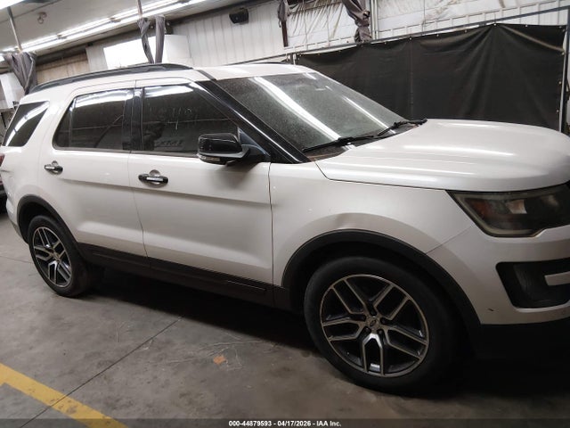 1FM5K8GT5GGA30574 Ford EXPLORER SPORT
