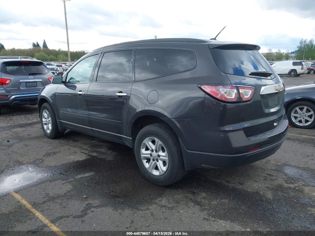 Chevrolet Traverse Ls 2015 1GNKRFKD1FJ304840 Image 3
