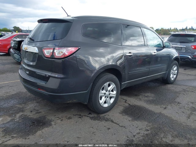 Chevrolet Traverse Ls 2015 1GNKRFKD1FJ304840 Image 4