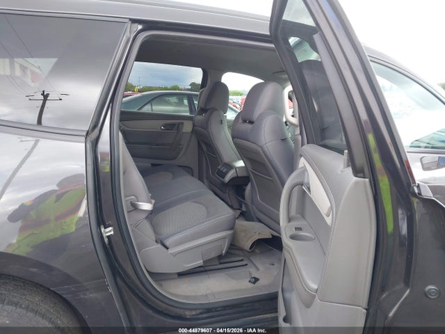 Chevrolet Traverse Ls 2015 1GNKRFKD1FJ304840 Image 8