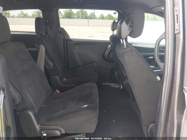 2C4RDGBG0FR569752 Dodge Grand Caravan Se
