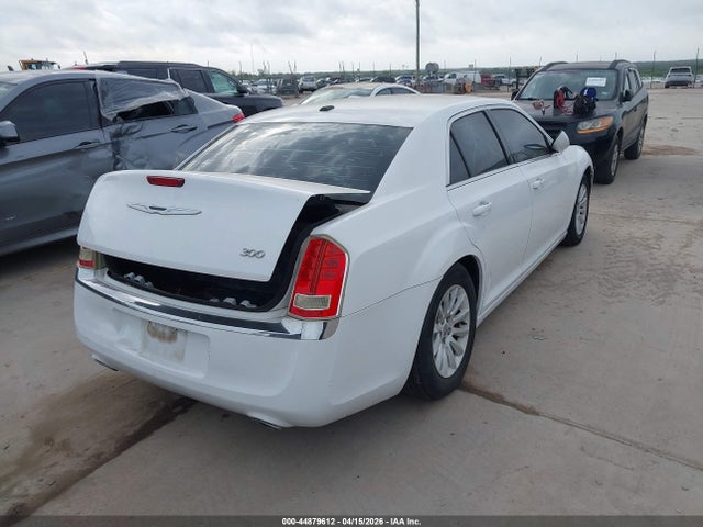 2012 Chrysler 300 მანქანა იყიდება აუქციონზე, vin: 2C3CCAAG4CH179606, აუქციონის ნომერი: 44879612
