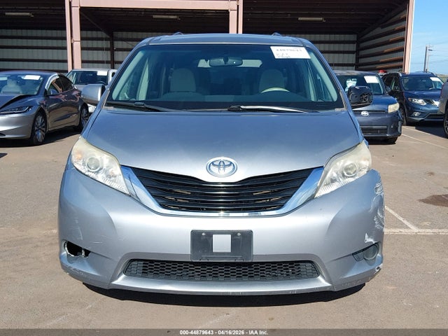 Продажа на аукционе авто 2013 Toyota Sienna Le V6 7 Passenger Auto Access Seat/le V6 8 Passenger, vin: 5TDKK3DC2DS319685, номер лота: 44879643