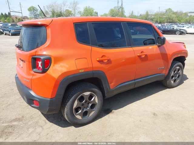 44879644 :رقم المزاد ، ZACCJBAT4GPD47074 vin ، 2016 Jeep Renegade Sport مزاد بيع