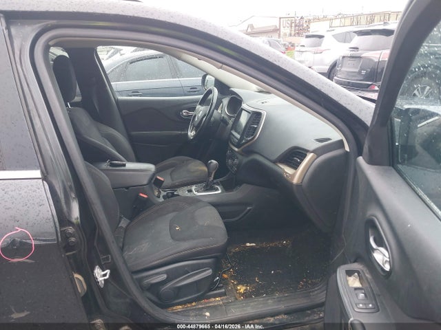 Aukcja sprzedaży 2015 Jeep Cherokee Latitude, vin: 1C4PJLCBXFW761229, numer aukcji: 44879665