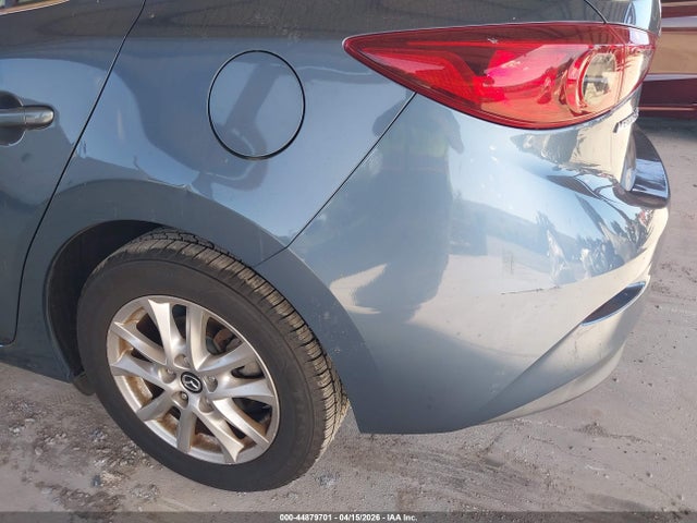 2014 Mazda Mazda3 I Grand Touring მანქანა იყიდება აუქციონზე, vin: 3MZBM1W74EM105102, აუქციონის ნომერი: 44879701