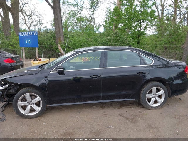 Продажа на аукционе авто 2014 Volkswagen Passat 1.8t Se, vin: 1VWBS7A31EC042250, номер лота: 44879722