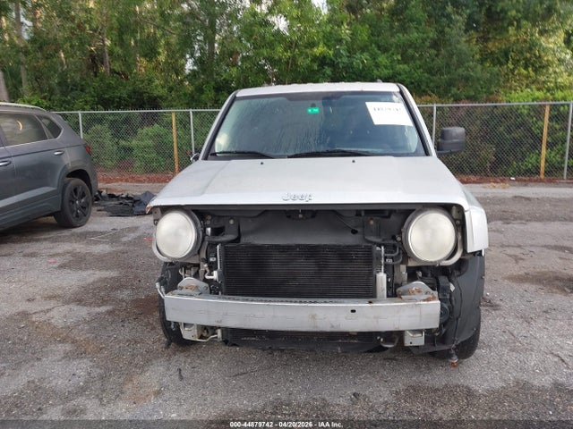 2014 Jeep Patriot Sport მანქანა იყიდება აუქციონზე, vin: 1C4NJPBA5ED509647, აუქციონის ნომერი: 44879742
