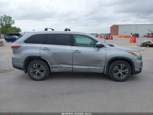 2016 Toyota Highlander Xle V6 მანქანა იყიდება აუქციონზე, vin: 5TDKKRFH9GS179313, აუქციონის ნომერი: 44879752
