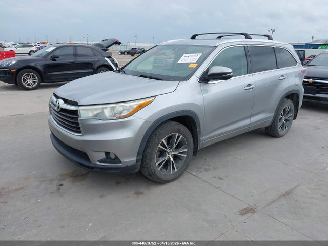 2016 Toyota Highlander Xle V6 მანქანა იყიდება აუქციონზე, vin: 5TDKKRFH9GS179313, აუქციონის ნომერი: 44879752