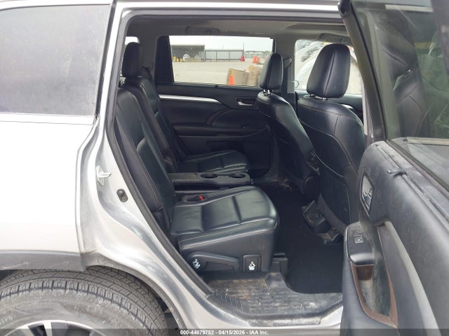2016 Toyota Highlander Xle V6 მანქანა იყიდება აუქციონზე, vin: 5TDKKRFH9GS179313, აუქციონის ნომერი: 44879752