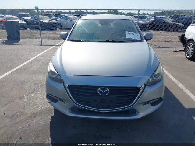 44879758 :رقم المزاد ، 3MZBN1U76JM188364 vin ، 2018 Mazda Mazda3 Sport مزاد بيع