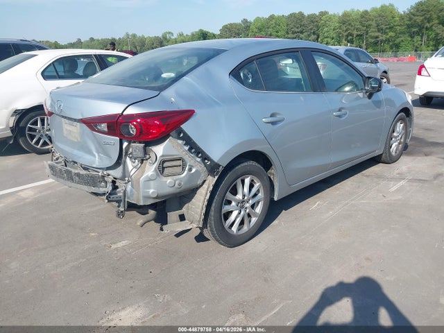 44879758 :رقم المزاد ، 3MZBN1U76JM188364 vin ، 2018 Mazda Mazda3 Sport مزاد بيع