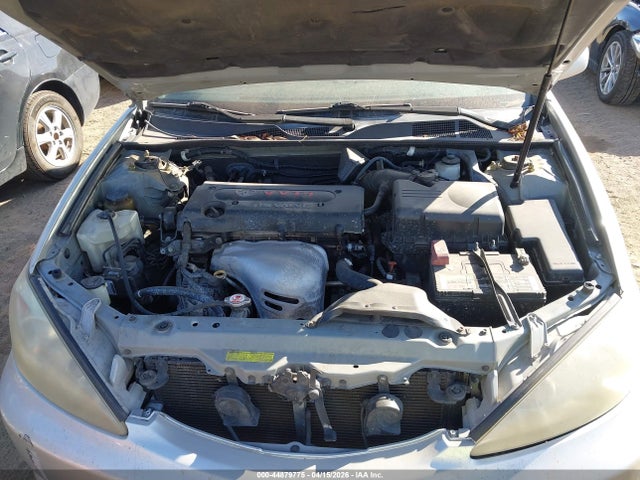 44879775 :رقم المزاد ، 4T1BE32K74U869523 vin ، 2004 Toyota Camry Le/xle/se مزاد بيع