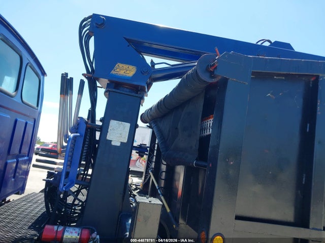 44879781 :رقم المزاد ، 2FZACGCS53AL93023 vin ، 2003 Sterling Truck Acterra مزاد بيع