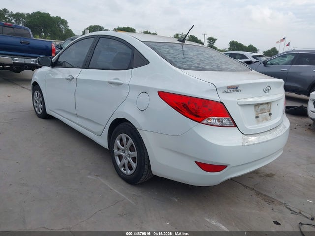 2014 HYUNDAI ACCENT KMHCT4AE7EU759956 Photo 2