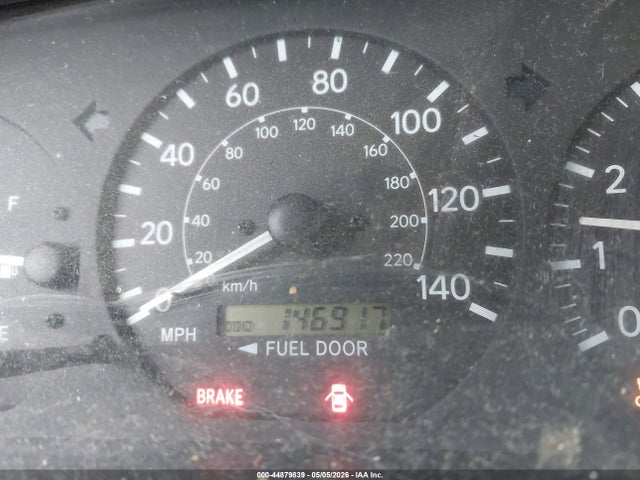 44879839 :رقم المزاد ، 4T1BF22K6YU941633 vin ، 2000 Toyota Camry Le V6 مزاد بيع