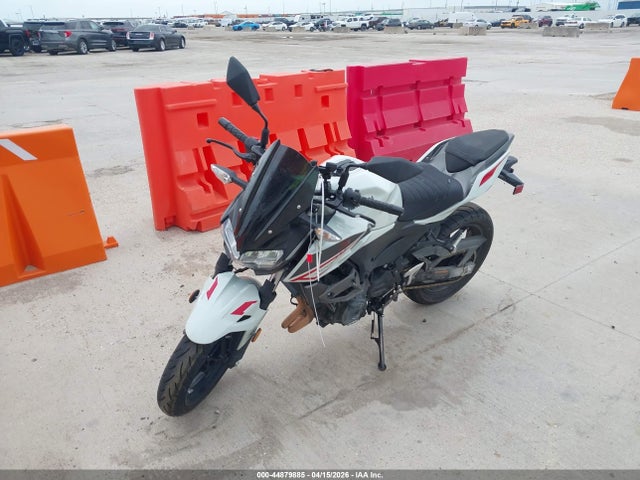 Kawasaki Er400 D 2023 JKAERKD11PDAP6014 Image 2
