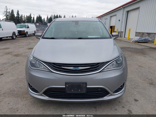 Aukcja sprzedaży 2017 Chrysler Pacifica Hybrid Touring Plus, vin: 2C4RC1H75HR765082, numer aukcji: 44879887