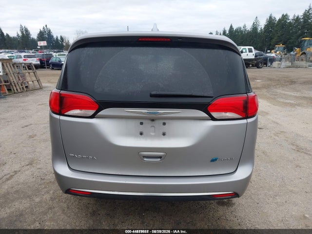 Aukcja sprzedaży 2017 Chrysler Pacifica Hybrid Touring Plus, vin: 2C4RC1H75HR765082, numer aukcji: 44879887
