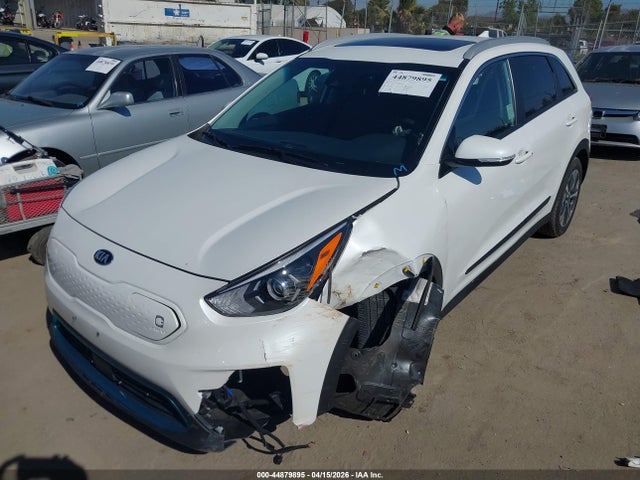 Продажа на аукционе авто 2020 Kia Niro Ev Ex Premium, vin: KNDCE3LG7L5037790, номер лота: 44879895