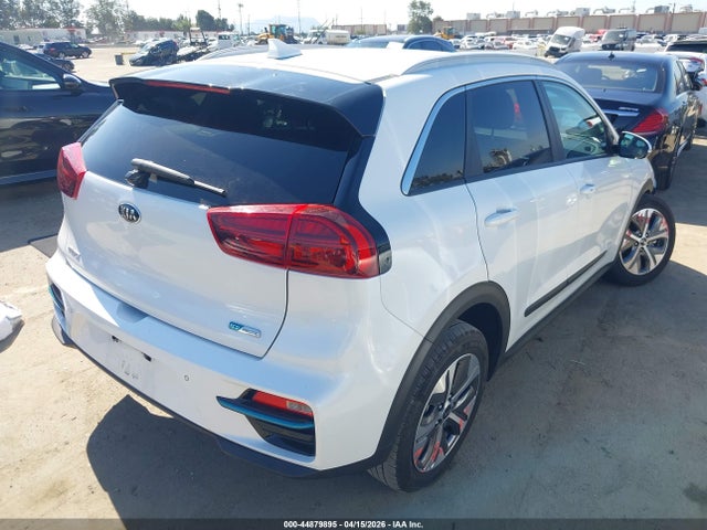 Продажа на аукционе авто 2020 Kia Niro Ev Ex Premium, vin: KNDCE3LG7L5037790, номер лота: 44879895