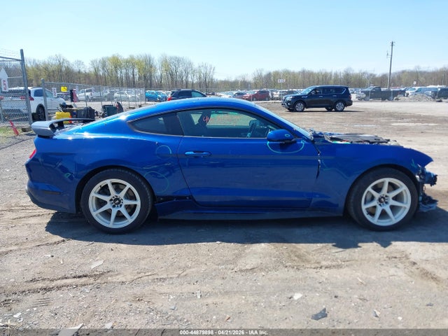 Продажа на аукционе авто 2018 Ford Mustang Gt, vin: 1FA6P8CF7J5106220, номер лота: 44879898